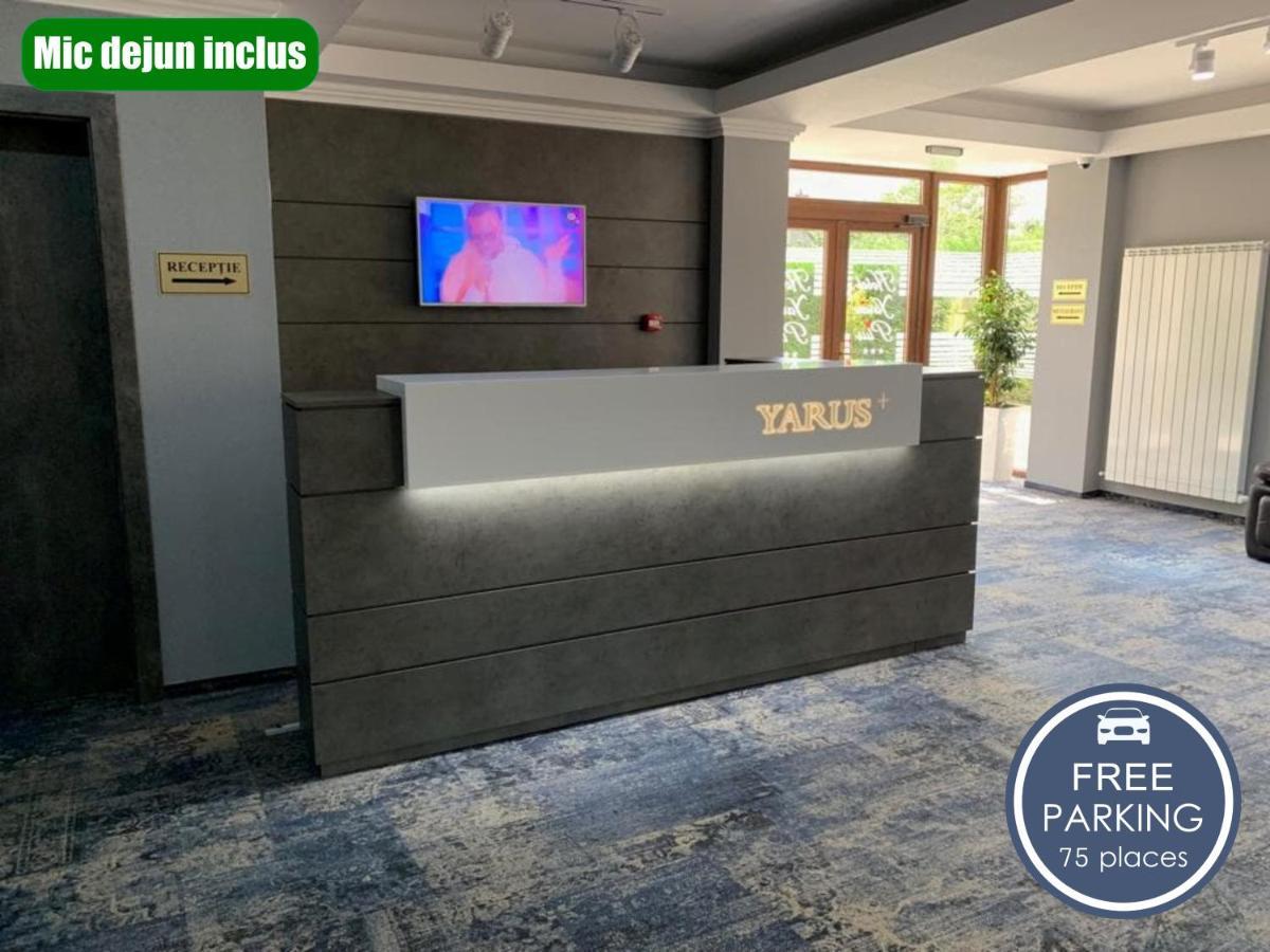 Hotel Yarus Plus بلوييست المظهر الخارجي الصورة